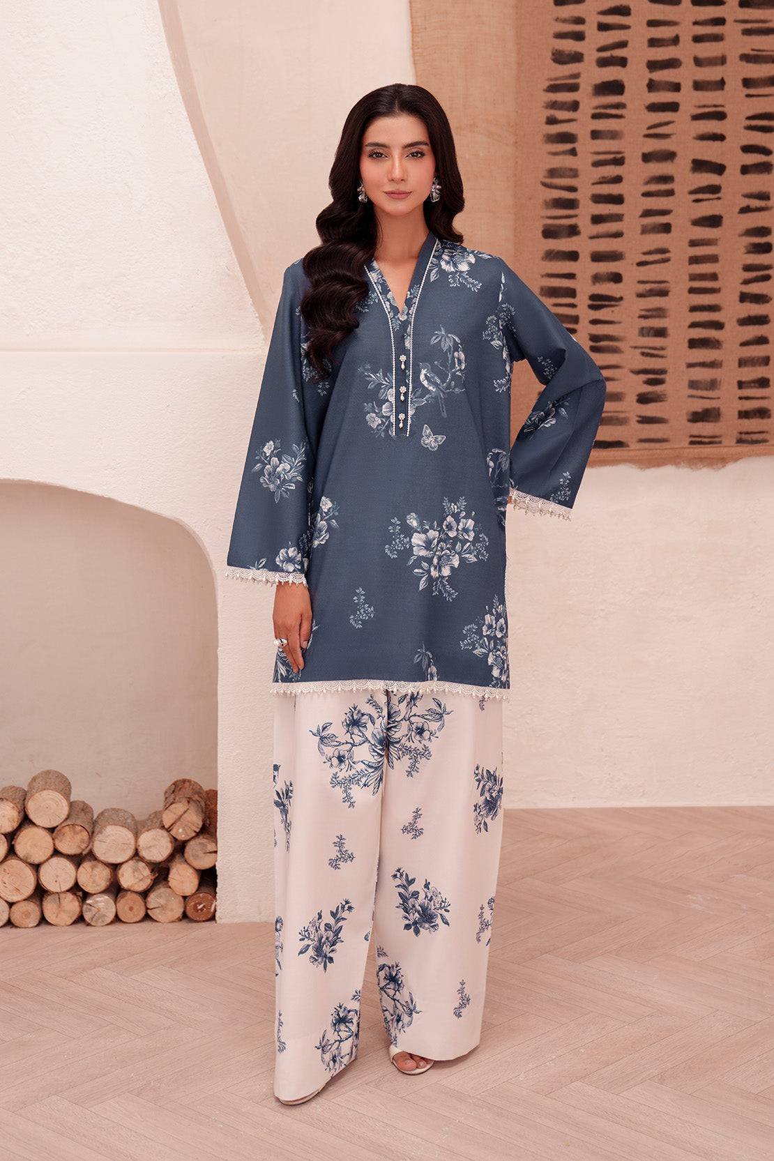 2Pc Unstitched Printed Lawn Suit – Digital Shirt &Amp; Trouser | Vaaras